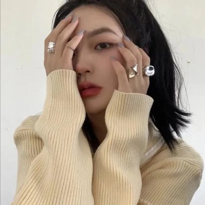 鲁卜哈利沙漠：非洲的女人